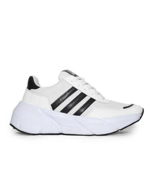 B100 - SPORTIVE LIGHT-WEIGHT SNEAKERS FOR MEN